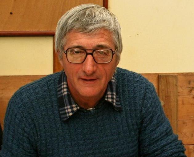 Profil de Curt