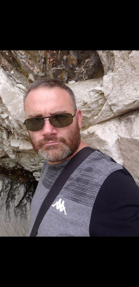 Profil de Aharon